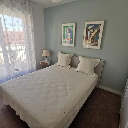 Saint Jean De Luz, Appt 4couchages, Parking En Sous-sol, Classe 3 Etoiles